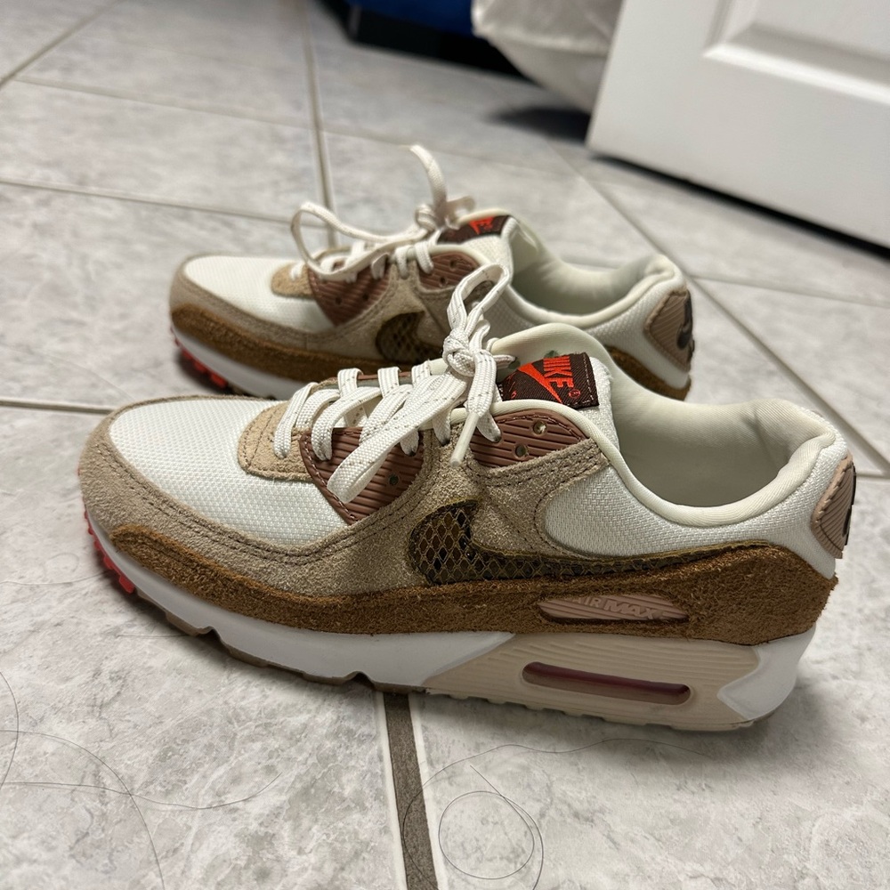 Nike air max